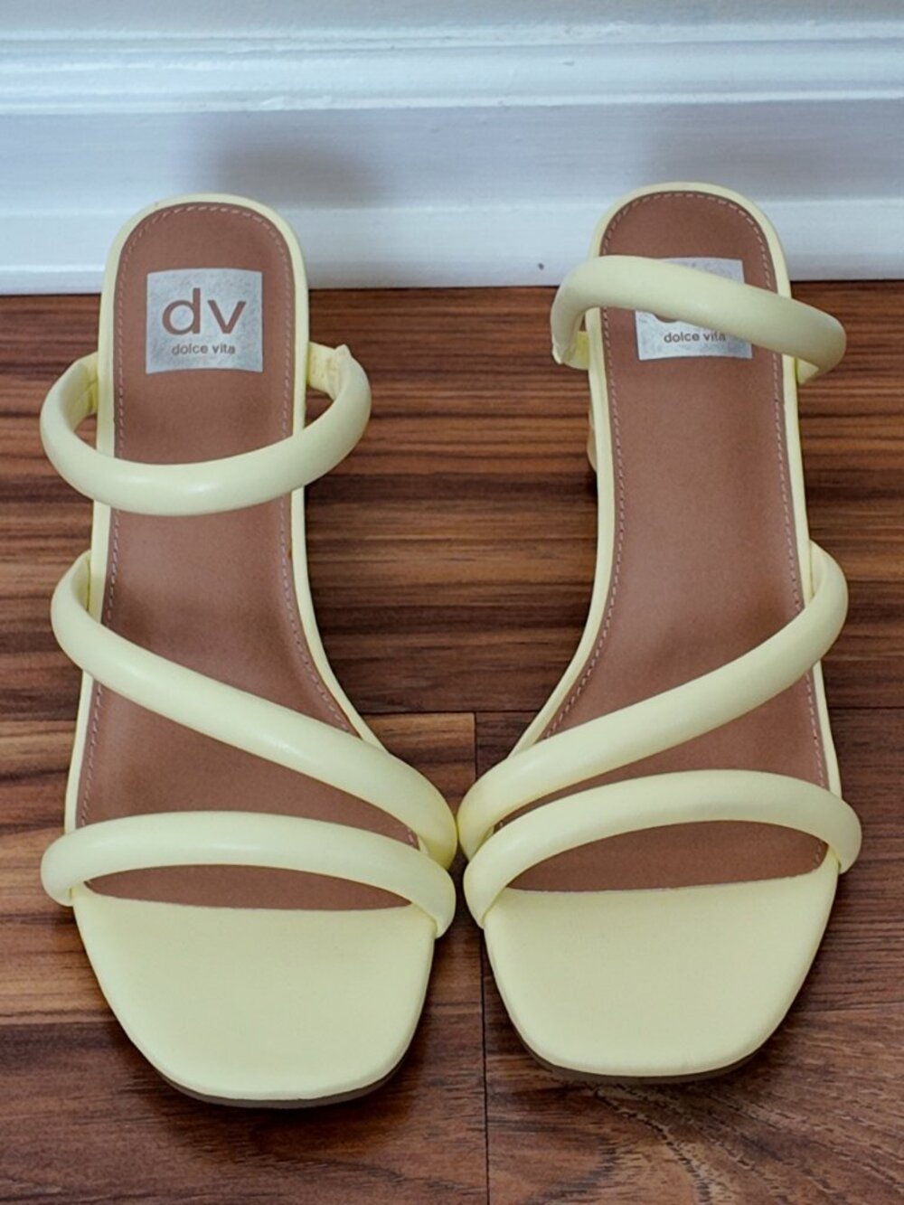DV Dolce Vita Myla Yellow Tubular Strappy Square Toe Sandal Heels | Size 9